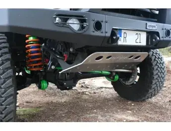 Neuheit Land Rover Discovery Hyena 5mm Aluminium Tank Guard