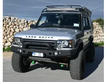 Land Rover Discovery D2 Aluminium Front Winch Bumper met LED-verlichting Dagrijverlichting, A-bar en stuurbescherming niet inbegrepen Rabatt